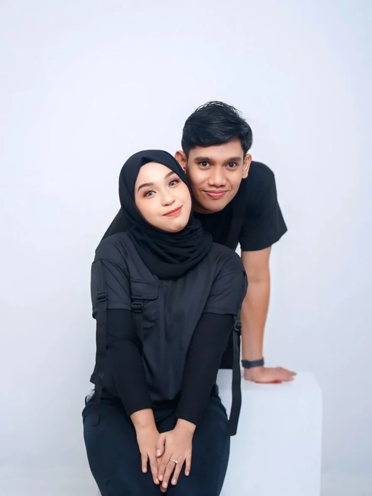 dania-iqbal-13