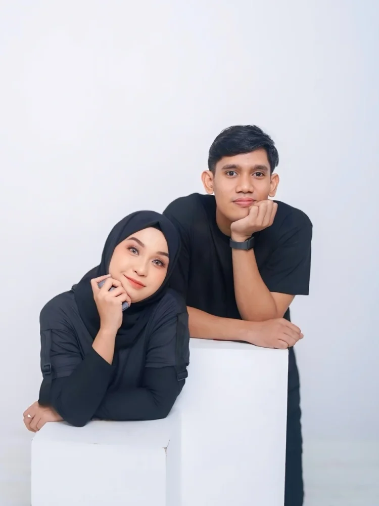 dania-iqbal-14